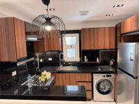 Hotel-Style Luxury Penthouse Mountain View Hyde Park New Cairo - B&B New Cairo