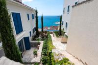 Seaside Iris - Marina Village Apartment - B&B Tivat
