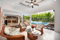 Hildiman Villa Kuta - Two Bedroom Private pool - B&B Kuta