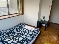 Habitación con baño compartido - Cama grande