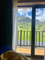 Grand Hills Kazbegi - B&B Gergeti