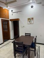 Modern Retreat in the Heart of South BLR - Chambres d'hôtes Bangalore
