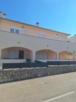 Holiday House Snjezana - B&B Krk