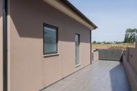 Cozy Apartments with Pool Near Airport by HostWise - Bed and Breakfast Moreira