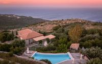 Eyeland Traditional Style Villa in Zakynthos - by Villa Mana gers - Bed and Breakfast Agios Nikolaos