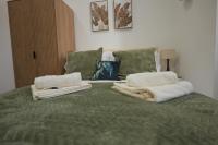 Deaf Property - Woolwich Elizabeth Line Studios - B&B Woolwich