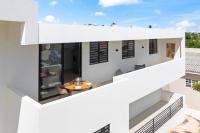 EVER Stays - Modern Sunset & Ocean View Apartment Jan Thiel - B&B Jan Thiel