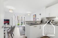 Stylish 5 Bedroom Home with Gated Parking and near City Centre - B&B Birmingham