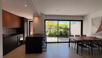 Sobrado Moderno proximo a Surfland - B&B Garopaba