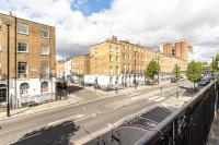 Delphinus Living Apartments near Baker Street - B&B London