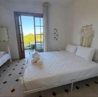 Petros Studios - Bed and Breakfast Néa Epídavros