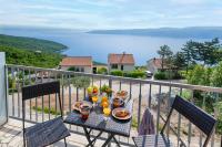 Luxury Seaview Apartment - Bed and Breakfast Juraši
