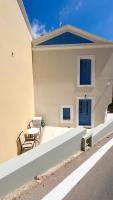 Crystal Blue Kastellorizo - B&B Megísti
