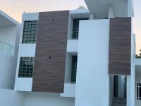 Two-Bedroom Deluxe Apartment with Balcony