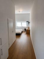 Gauaz Boardinghouse - B&B Maisach
