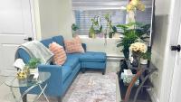 Modern 2BR Suite Private Entrance Parking New - B&B Woodstock