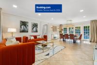 A Slice of Paradise - Bel Air Beach House with Private Pool, 30-35 min to FIFA - B&B Fort Lauderdale