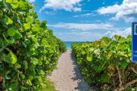 ON The Beach Villa in Juno! 2! Top Rated - B&B Juno Beach