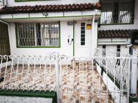 Yachi Hostel et Kuyay - Bed and Breakfast Bogota