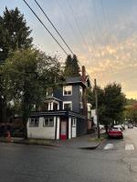 Unbeatable Location in NW District w Parking - Bed and Breakfast Portland