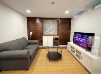 Stylish Private Studio Steps to Lake Ontario - Ferienwohnung Ajax