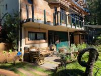 casa da flor 02 com lareira - B&B Campos do Jordão