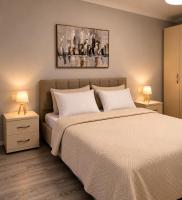 Luna Apartment - B&B Tirana