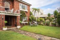 Simple 1BR in Prime Vaucluse Near Shops & Bus - Bed and Breakfast Sydney