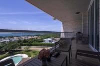Luxe 2-BR Ocean-View Apartment with Pool Gym & Spa - B&B Barú