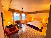 Entire apartment with the view of Hornøya - Chambres d'hôtes Vardø
