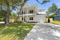 Spacious 3 bedroom home near beaches and shopping - B&B Pensacola