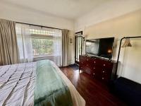 Central LA Hideaway 5 min to DTLA, KTOWN, Silverlake, USC - Chambres d'hôtes Los Angeles