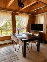 Honeyhill Villa Karhu - B&B Isnäs
