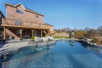 Private Suite with Pool Access - Ferienwohnung Bowmanville