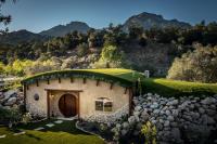 Sequoia Haven - Whimsical, Fairy Tale Earth-Berm Riverfront - Bed and Breakfast Three Rivers