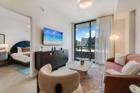 Wynwood Pad- Stylish Apt with View & Rooftop Pool - B&B Miami
