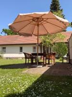 Ferienwohnung Svanur am Islandpferdehof Gut Birkholz - Bed and Breakfast Münchehofe