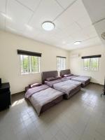 Retro Cozy Corner-lot Homestay 18pax Raja Uda Butterworth Sunway Netflix TV Camping Vibe - Ferienwohnung Butterworth