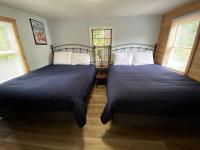 Cozy Maine Cottage with Outdoor Dining & Modern Comforts near Camden - Bed and Breakfast Lincolnville