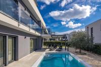 Villa Centinera with Private Pool - Happy Rentals - Bed and Breakfast Pula