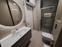Apartamento con vistas a la piscina 