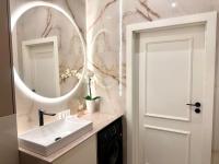LUX Apartament Wiedeńska Food Hall & Parking - Chambres d'hôtes Poznan