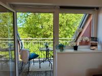 McHome Self Check-In Loftartiges und großes Apartment mitten im Grünen mit Balkon DG06 in Dobl bei Graz - Chambres d'hôtes Dietersdorf