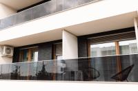 GOLDEN HAUS Opole - Black Velvet & Dark Elegance - Bed and Breakfast Opole