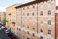 GuestHost - Modern Flat X4 near the Center - B&B Trieste
