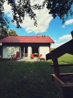 Nowy dom przy starym krześle - w Pelniku - B&B Pelnik