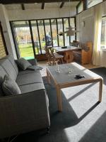 Cozy Cottage Near Bjerge Strand - B&B Store Fuglede