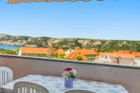 Apartment mit Poolblick