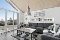 Sea View Spa And Space For The Whole Family - B&B Augustenborg