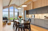 Spacious Holiday Home On Als Near Little Belt - Chambres d'hôtes Augustenborg
